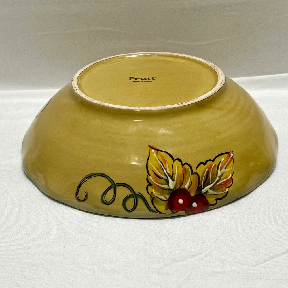 Vintage Earthenware Granada Fruit Bowl 8